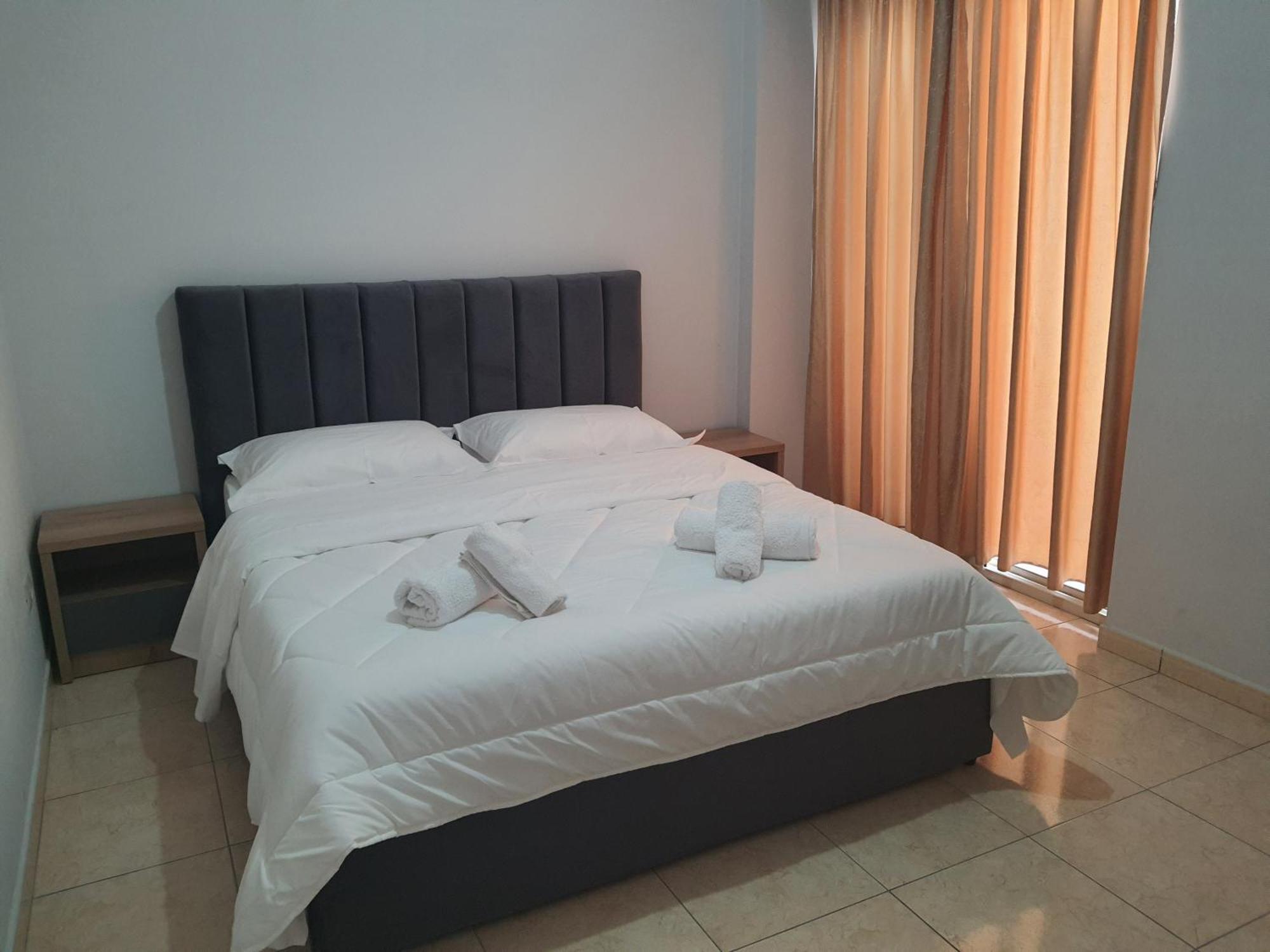 Villa Olympia Durrës Rom bilde