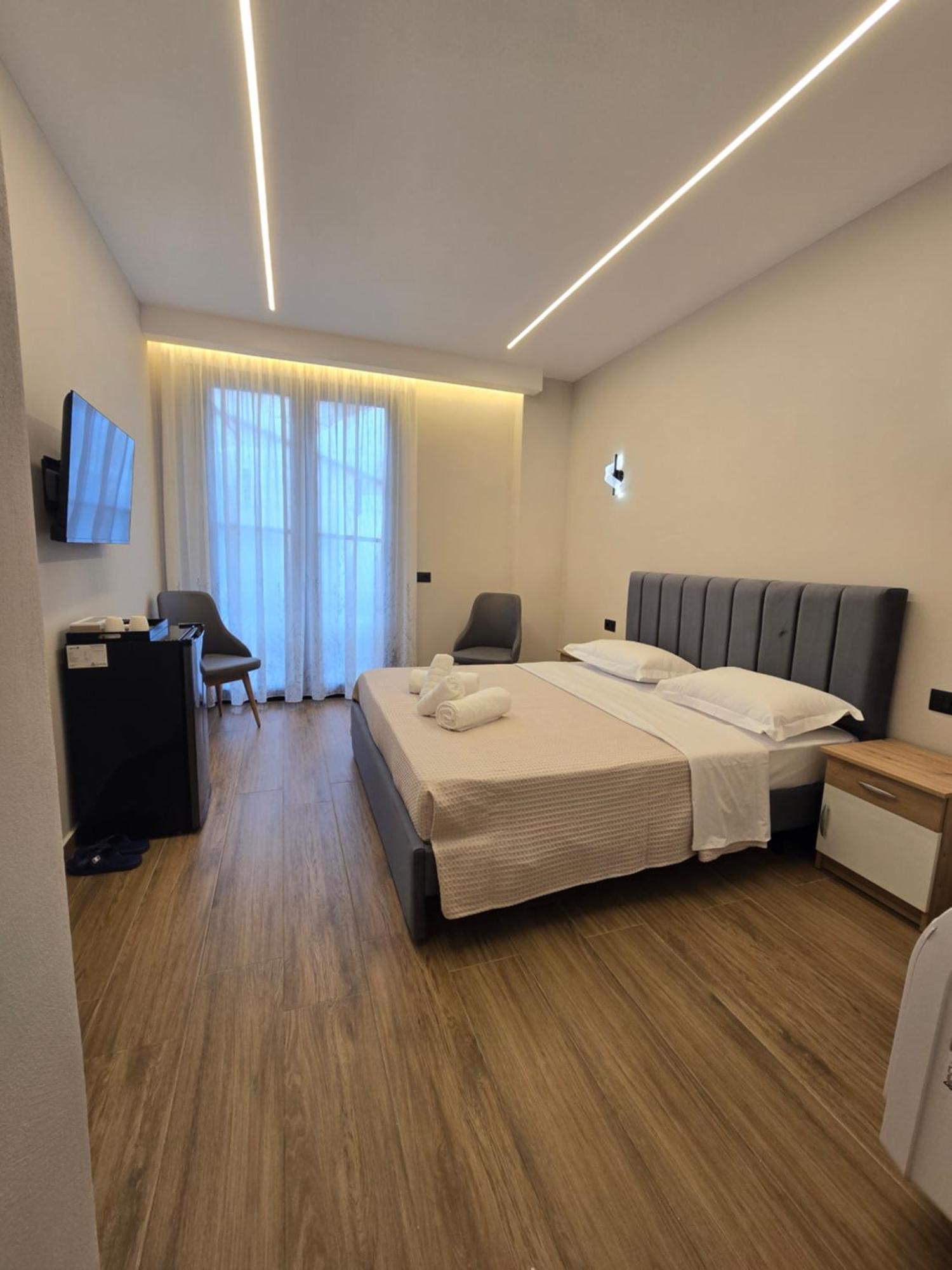 Villa Olympia Durrës Eksteriør bilde